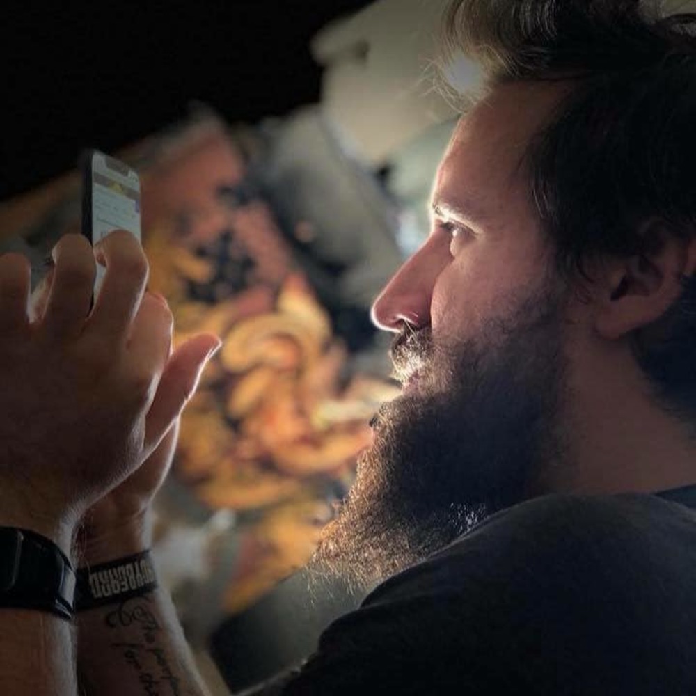 Meet your Posher, Clinton